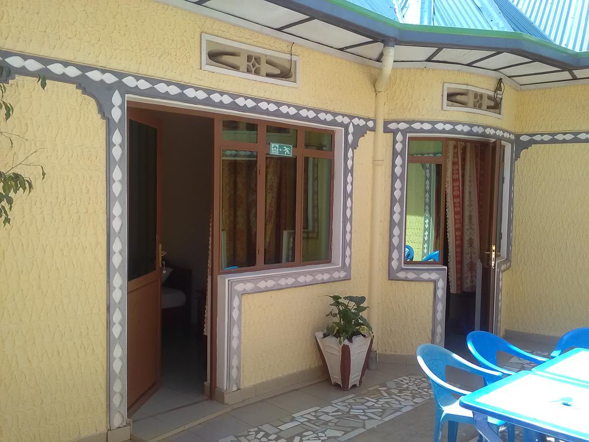 Gloria Motel Cyangugu Dış mekan fotoğraf