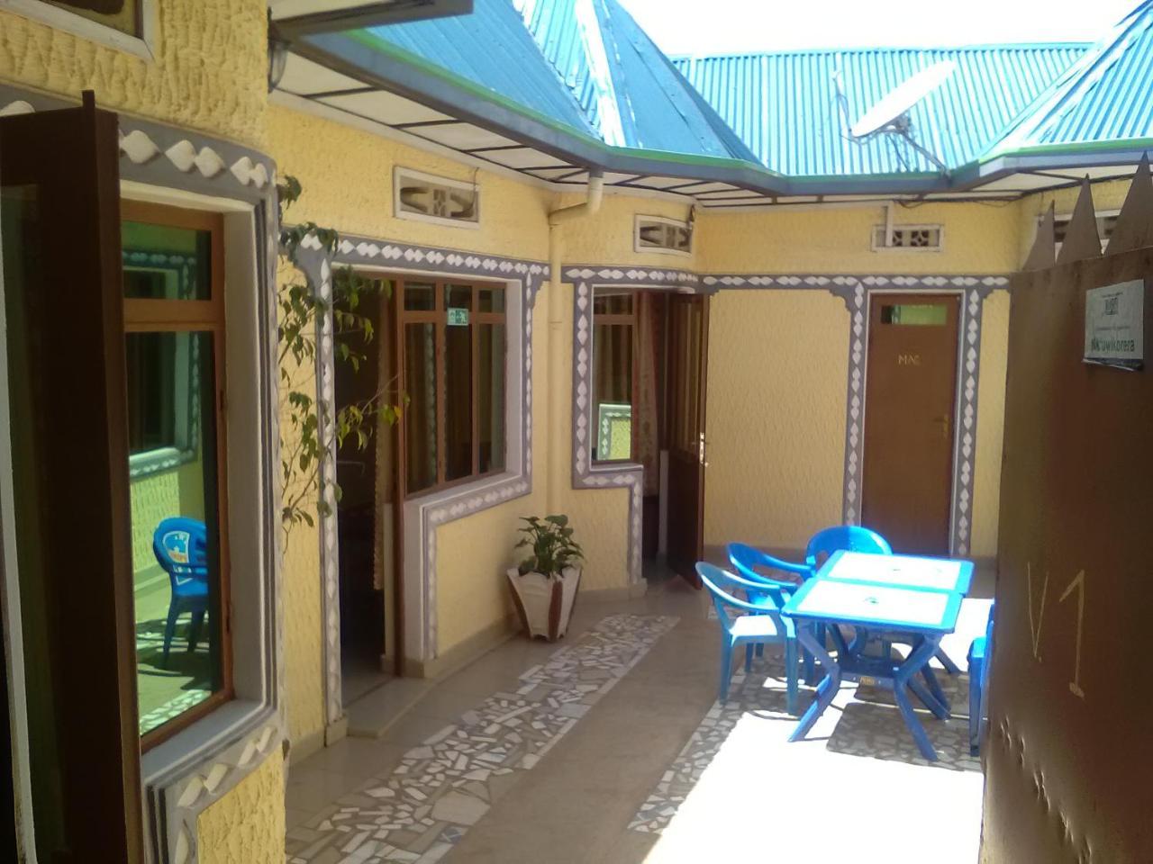 Gloria Motel Cyangugu Dış mekan fotoğraf