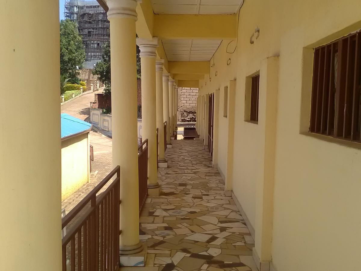 Gloria Motel Cyangugu Dış mekan fotoğraf